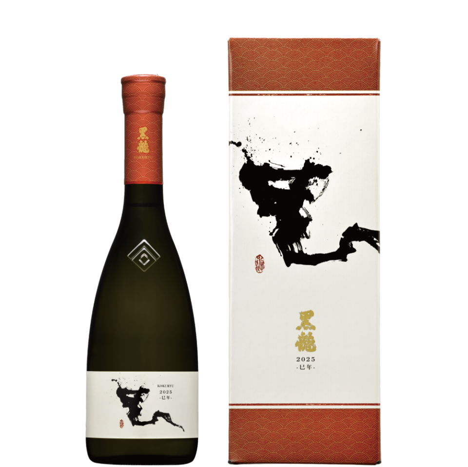 季節限定「黒龍 干支ボトル 巳年」入荷しました!